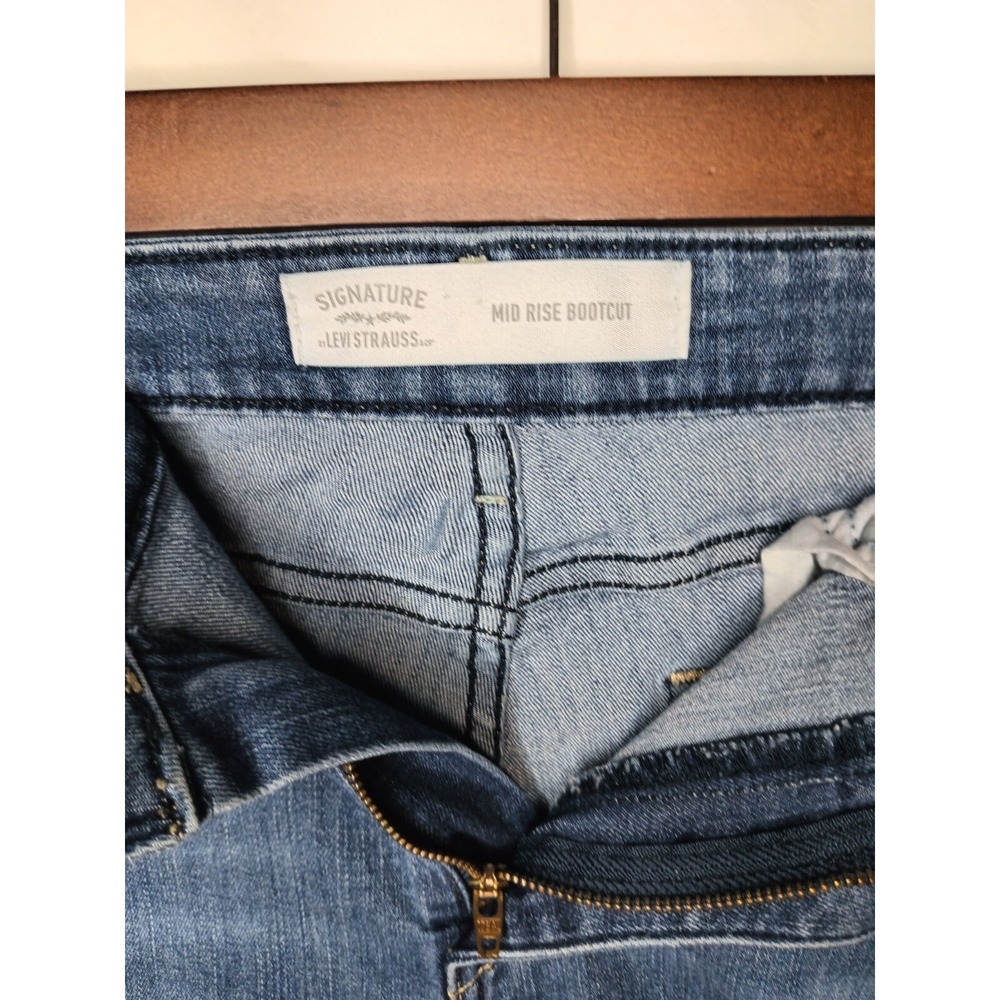 Women's Levi Strauss 16 Long Mid-rise Bootcut. Dark Wash Denim Jeans. 33x34. - Picture 4 of 5